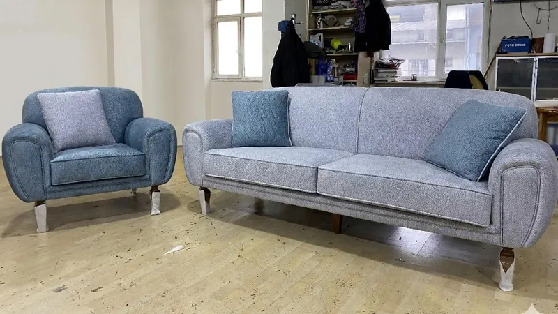 Ümraniye atölyemizde tamamlanan mavi kumaş koltuk takımı